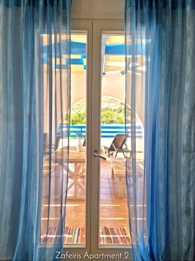 Zafeiris Apartments Livadia  Esterno foto